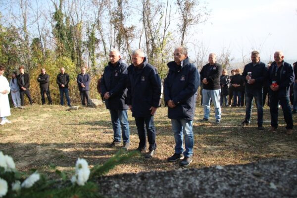 Obilježena 34. godišnjica pogibije pripadnika 127. brigade HV na području općine Đulovac 23 IMG 4328 Custom