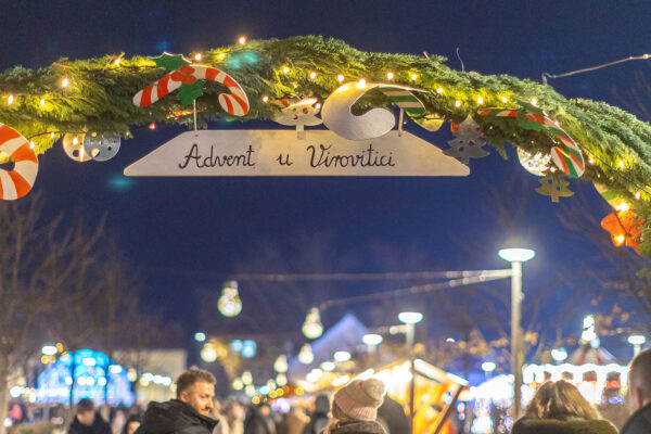 Upaljena prva adventska svijeća: Uz bajku na ledu i koncert klape Intrade Virovitica svečano otvorila najljepše doba godine 186 a advent vtc jedan 29 copy