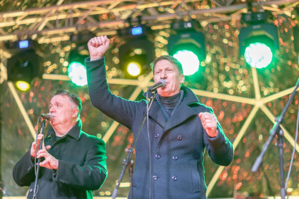 Upaljena prva adventska svijeća: Uz bajku na ledu i koncert klape Intrade Virovitica svečano otvorila najljepše doba godine 155 b advent vtc 205