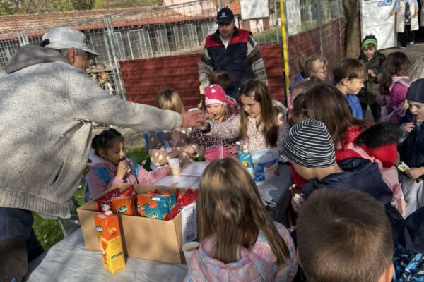 Velika srca malih „Notica” – narukvice dobrote za šapice u azilu 19 viber slika 2025 11 07 13 27 33 329