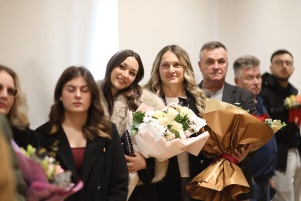 “Znanje je resurs koji dijeljenjem raste”: Veleučilište u Virovitici promoviralo 80 prvostupnika i magistara 25 595988852 1299166902239761 215507395119947891 n