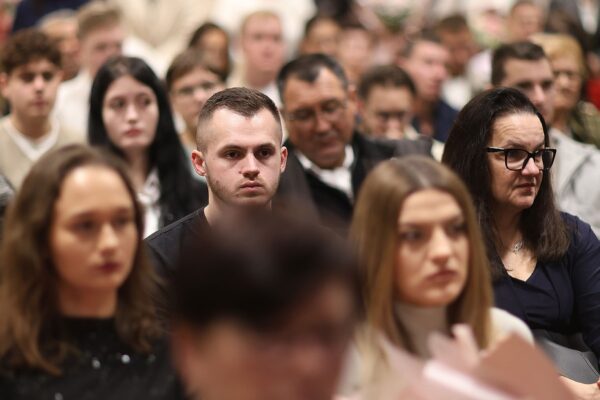 “Znanje je resurs koji dijeljenjem raste”: Veleučilište u Virovitici promoviralo 80 prvostupnika i magistara 31 596803599 1299167932239658 7845834164092694869 n