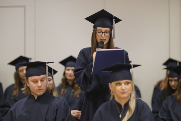 “Znanje je resurs koji dijeljenjem raste”: Veleučilište u Virovitici promoviralo 80 prvostupnika i magistara 33 596803739 1299168835572901 6175296286649735649 n