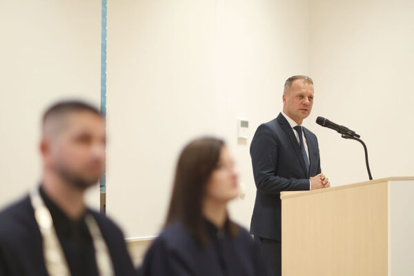 “Znanje je resurs koji dijeljenjem raste”: Veleučilište u Virovitici promoviralo 80 prvostupnika i magistara 36 596804372 1299165248906593 3968355429362354128 n