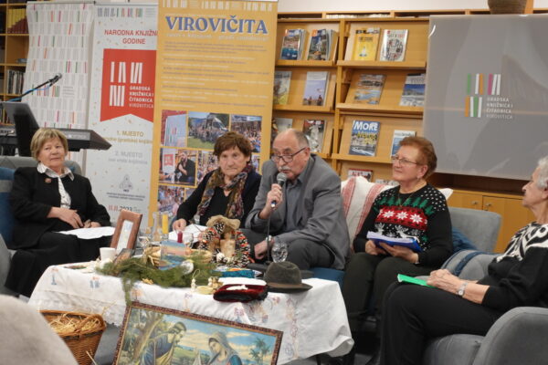 Božićna večer Matice umirovljenika VPŽ: Pripadnici zlatne dobi godinu zaključili poetsko-glazbenom večeri 20 DSC09685