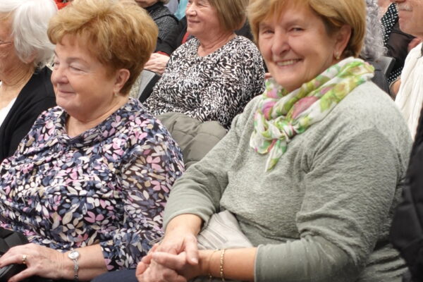 Božićna večer Matice umirovljenika VPŽ: Pripadnici zlatne dobi godinu zaključili poetsko-glazbenom večeri 7 DSC09700