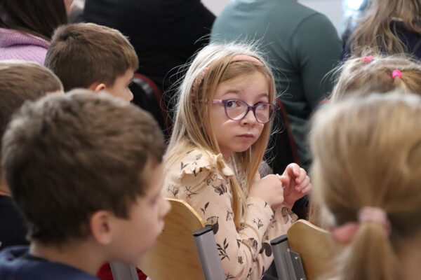 Rekonstrukcija završena, kuhače spremne: Svečano otvorena obnovljena kuhinja u virovitičkoj Katoličkoj osnovnoj školi 22 IMG 7719 Custom