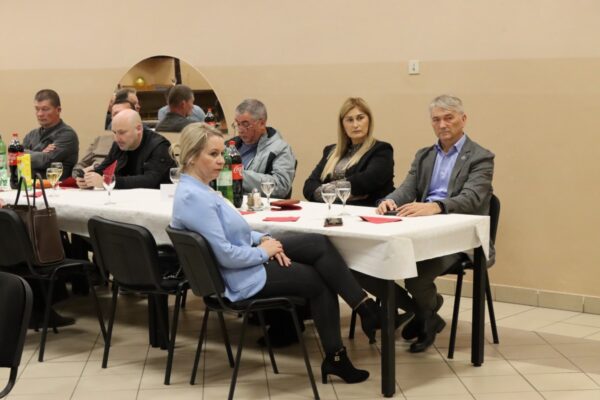 Povijesne brojke Udruženja obrtnika Virovitica: Uručena priznanja majstorima zanata iza kojih su desetljeća rada 8 IMG 7875