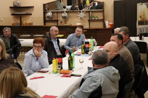 Povijesne brojke Udruženja obrtnika Virovitica: Uručena priznanja majstorima zanata iza kojih su desetljeća rada 15 IMG 7943