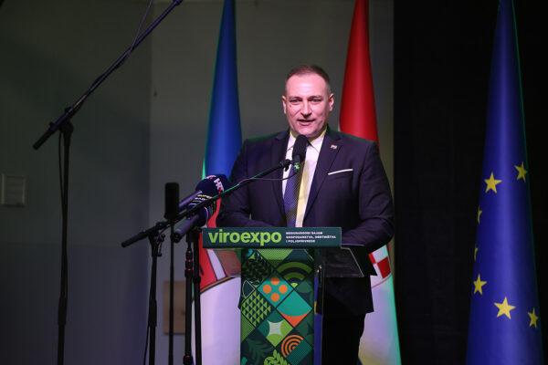 Virovitica u znaku gospodarstva i poljoprivrede, ministar Vlajčić: „Viroexpo je više od sajma“ 3 632035483 1354567843366333 4089651828383214872 n
