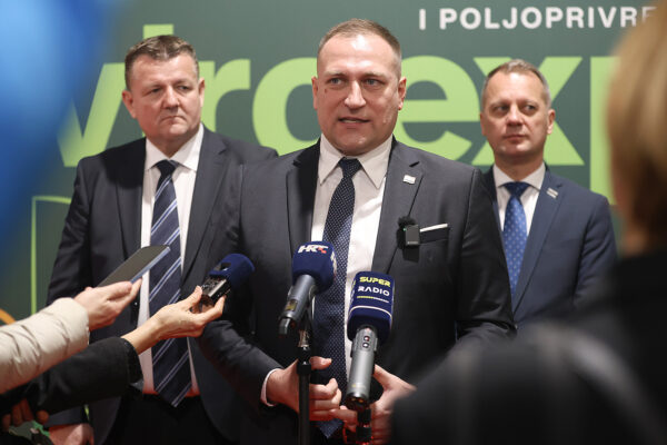 Virovitica u znaku gospodarstva i poljoprivrede, ministar Vlajčić: „Viroexpo je više od sajma“ 26 632554554 1354567970032987 2873941212466168226 n
