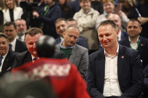 Virovitica u znaku gospodarstva i poljoprivrede, ministar Vlajčić: „Viroexpo je više od sajma“ 32 632836740 1354567620033022 1908157368689779966 n