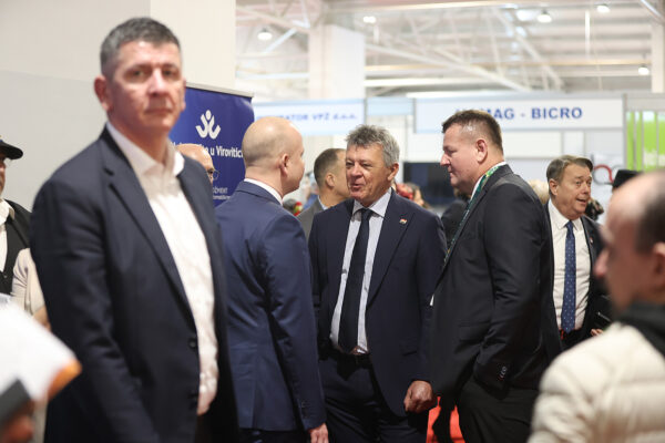 Virovitica u znaku gospodarstva i poljoprivrede, ministar Vlajčić: „Viroexpo je više od sajma“ 33 632882475 1354566890033095 6634692899112773694 n
