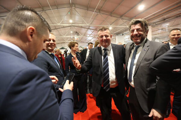 Virovitica u znaku gospodarstva i poljoprivrede, ministar Vlajčić: „Viroexpo je više od sajma“ 40 633732141 1354568310032953 4888335155272594691 n