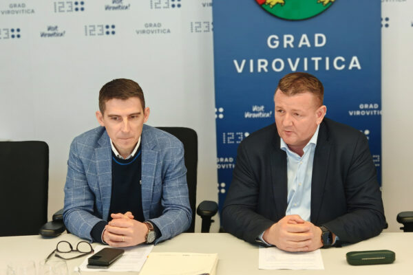 Gradonačelnik Ivica Kirin potpisao ugovore o financiranju kulturnih programa: 23 programa, 15 udruga 5 IMG 20260218 100302