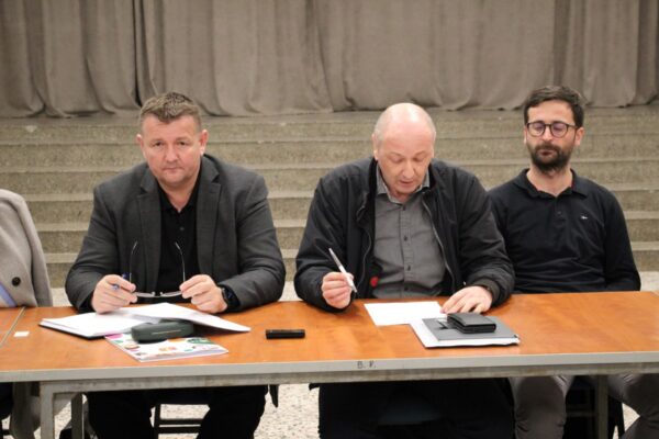 Gradonačelnik I. Kirin s građanima: Održani sastanci u Milanovcu i Jasenašu 7 IMG 3057 Custom
