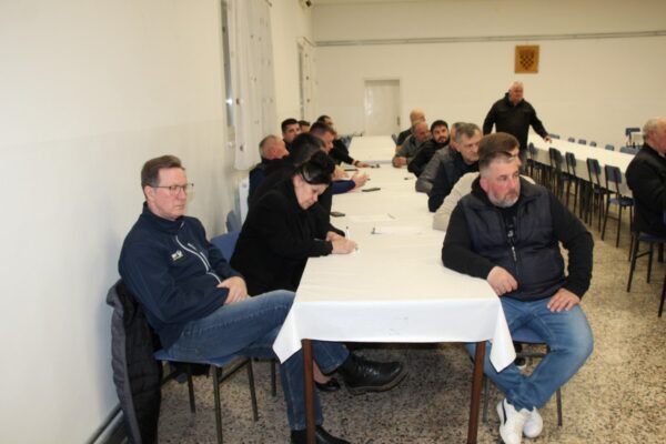 Gradonačelnik I. Kirin s građanima: Održani sastanci u Milanovcu i Jasenašu 8 IMG 3064 Custom