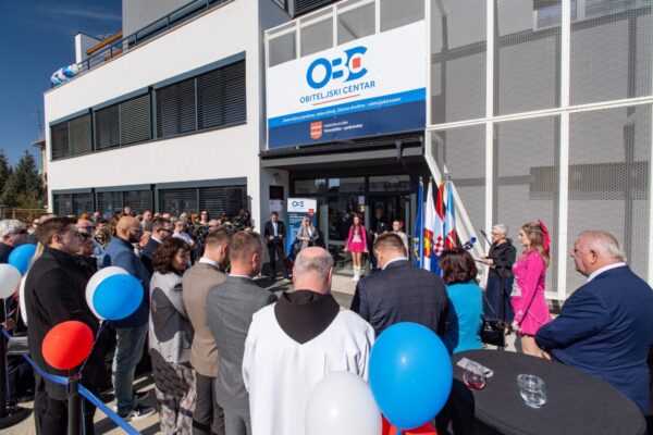 Godinu dana od otvorenja nove zgrade: Obiteljski centar pružio svoje usluge za 3,5 tisuće korisnika cijele VPŽ 3 ObC Virovitica 3 Custom