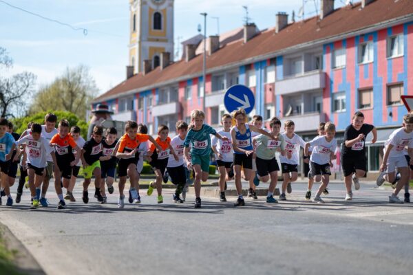 673494660 1404425231720452 2649387252452431317 n