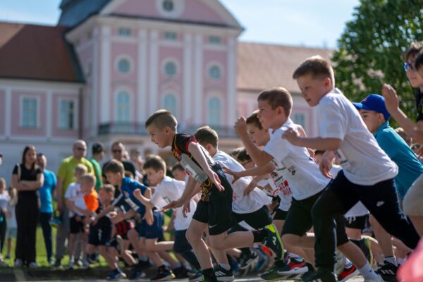 673777062 1404424868387155 2047548095648178817 n