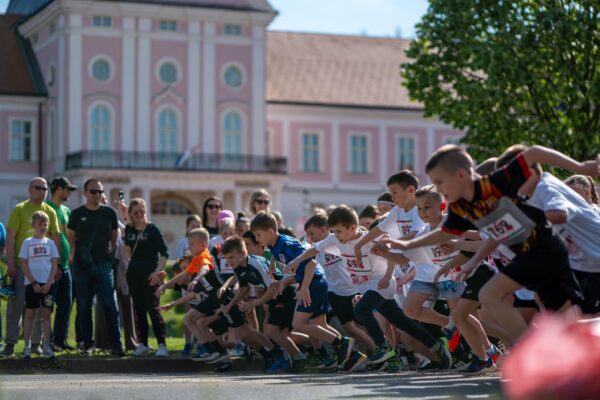 673967663 1404424118387230 3422861135820771404 n