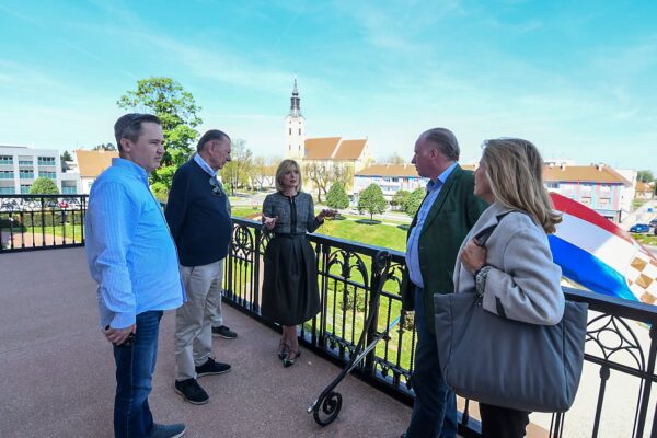 675530666 899392083152952 4474543836156452688 n