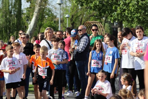 677782773 1389136609924694 3296623881653406388 n