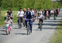 “Veliko srce malom srcu”: Stotine ljudi na biciklijadi u Virovitici za djecu sa srčanim bolestima