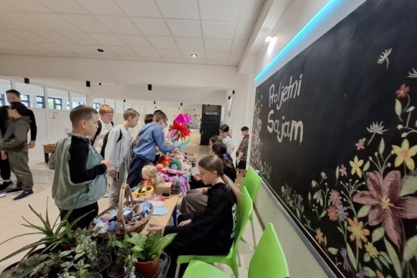 Nazorovi zadrugari 1