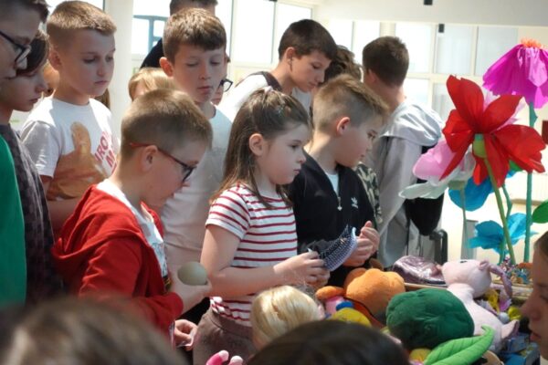 Nazorovi zadrugari 12