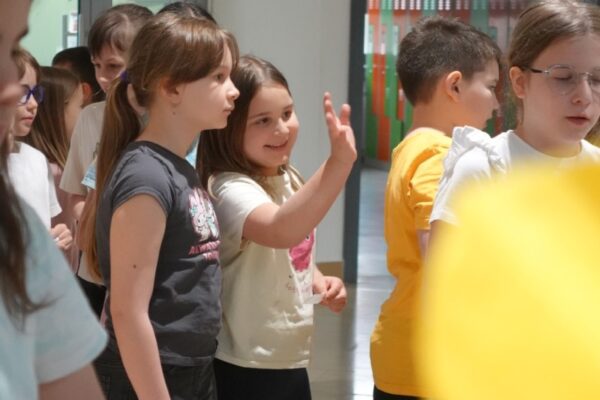 Nazorovi zadrugari 15