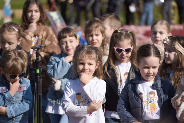 Fotogalerija: Druženje, igra i lov na pisanice, u Virovitici održan tradicionalni Uskrsni sajam 58 Uskrsni sajam VTC foto kristijan toplak 24