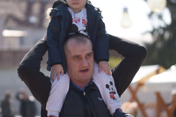 Fotogalerija: Druženje, igra i lov na pisanice, u Virovitici održan tradicionalni Uskrsni sajam 37 Uskrsni sajam VTC foto kristijan toplak 91