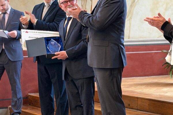 Zdravku Peru dodijeljena titula počasnog građanina Grada Vyškova 2 da2899a4 4ba0 4f8b 88b6 4f21dda134c5