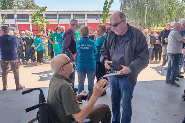 Umirovljenici pokazali kako izgleda aktivna treća životna dob: U Virovitici se okupilo više od 1.200 sudionika 69 IMG 20260522 112859