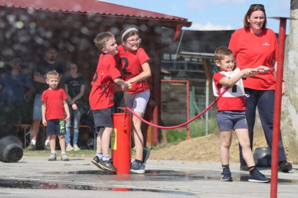 Virovitički vatrogasci pokazali spremnost i znanje na gradskom natjecanju: Sve ekipe izborile županijsku smotru 13 IMG 5679