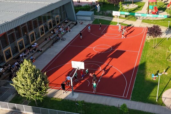 Mladi košarkaši oduševili u Virovitici: ekipe Virka i 3PET plasirale su se na 3x3 Sprite cup regionalnu završnicu u Križevcima 2 DJI 20260609185411 0014 D