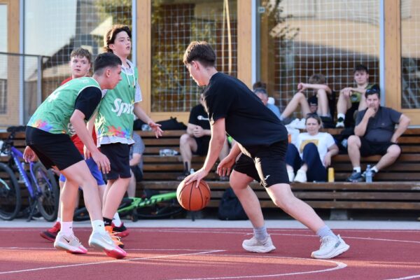 Mladi košarkaši oduševili u Virovitici: ekipe Virka i 3PET plasirale su se na 3x3 Sprite cup regionalnu završnicu u Križevcima 6 DSC 8248