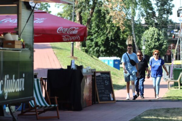 Street Food Weekend u Virovitici kroz četiri dana privukao tisuće posjetitelja: Proglašena i najbolja jela festivala 3 IMG 1650