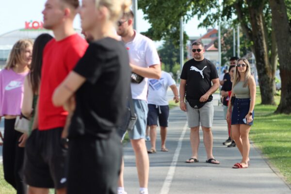 Street Food Weekend u Virovitici kroz četiri dana privukao tisuće posjetitelja: Proglašena i najbolja jela festivala 10 IMG 1873