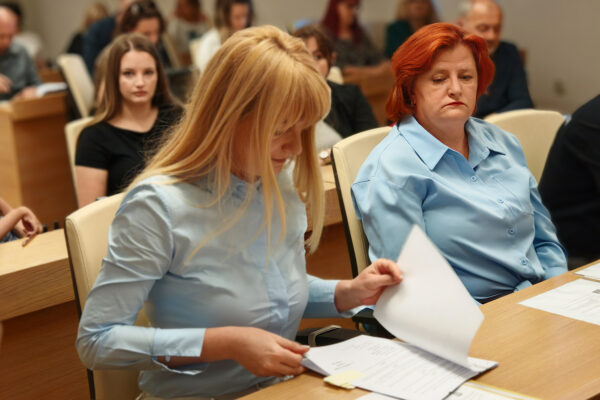 Potpora za 73 programa i projekata: gradonačelnik Kirin uručio ugovore virovitičkim udrugama 13 IMG 20260602 090257