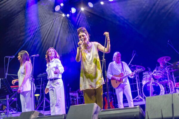 Glazbena diva Doris Dragović oduševila brojnu publiku na ovogodišnjem Rokovu 2026. 8 774371453 1639177377576441 6984076212623572 n