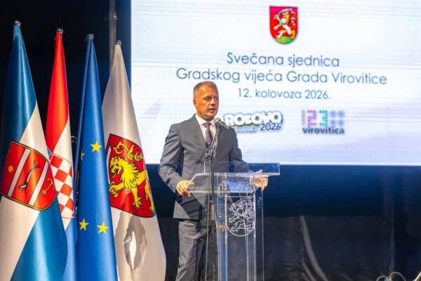 Svečanom sjednicom obilježen Dan grada, Kirin: “Nalazimo se u najvećem investicijskom ciklusu u povijesti Virovitice“ 8 CB2A2192