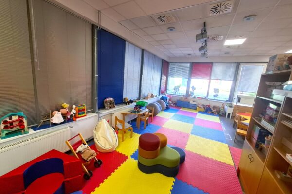 Igraonica virovitičke knjižnice u novom, obnovljenom izdanju: Upisi u tijeku, uvode se novi termini za najmlađe 6 20260929 093007 Custom