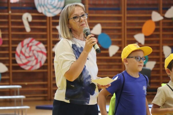 Počela je nova školska godina - školarci, sretno! Virovitičke škole ponovno ispunili dječji osmjesi 51 IMG 5049 Custom