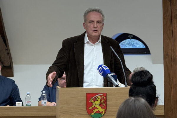 Aktualni sat Gradskog vijeća Virovitice: pitanja o javnom prijevozu, cijeni vode, vrtiću i otpadu 14 image00001