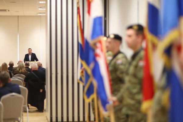 Prije 35 godina ustrojena 127. brigada HV-a: U Virovitici se prisjetili ratnog puta, zajedništva i cijene slobode 4 Foto 4
