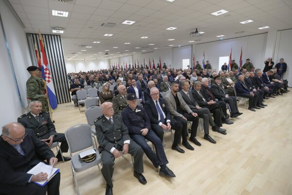 Prije 35 godina ustrojena 127. brigada HV-a: U Virovitici se prisjetili ratnog puta, zajedništva i cijene slobode 6 IMG 2