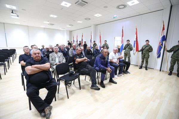 Prije 35 godina ustrojena 127. brigada HV-a: U Virovitici se prisjetili ratnog puta, zajedništva i cijene slobode 7 IMG 3