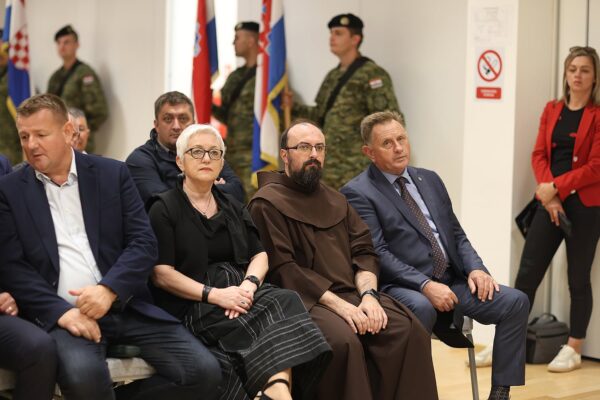 Prije 35 godina ustrojena 127. brigada HV-a: U Virovitici se prisjetili ratnog puta, zajedništva i cijene slobode 8 IMG 4